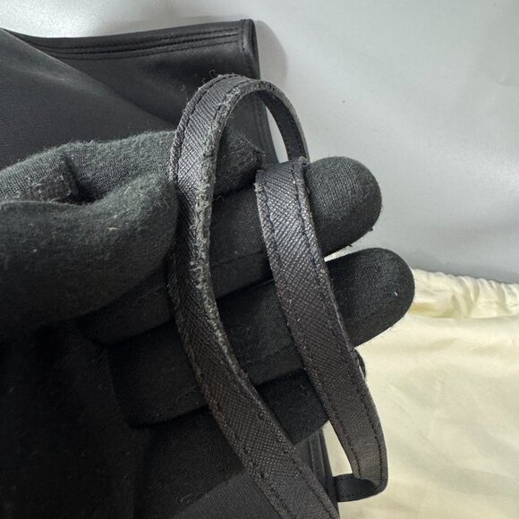 MICHAEL KORS JET SET SAFFIANO LEATHER BLACK TOTE - Picture 7 of 14